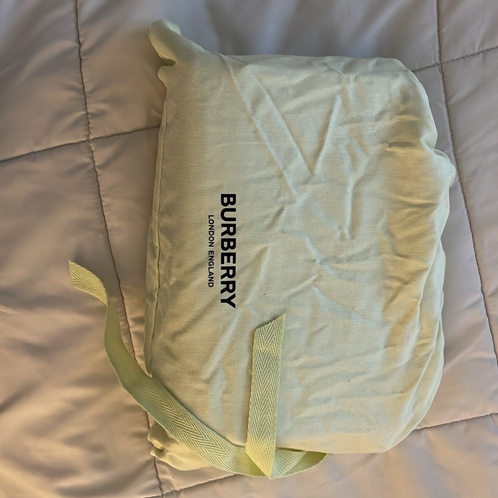 Burberry Note Bag and Wallet - Picture 13 of 14